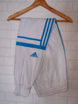 PANTALÓN ADIDAS CHALLENGER BLANCO - BANDAS AZULES - TALLA L
