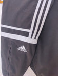 PANTALÓN ADIDAS CHALLENGER NEGRO - BANDAS BLANCAS - TALLA M