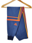 Pantalón Adidas Challenger - Azul con franjas naranjas - Talla L/XL