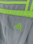 Pantalón Adidas Challenger - Gris franjas verdes - Talla M/L