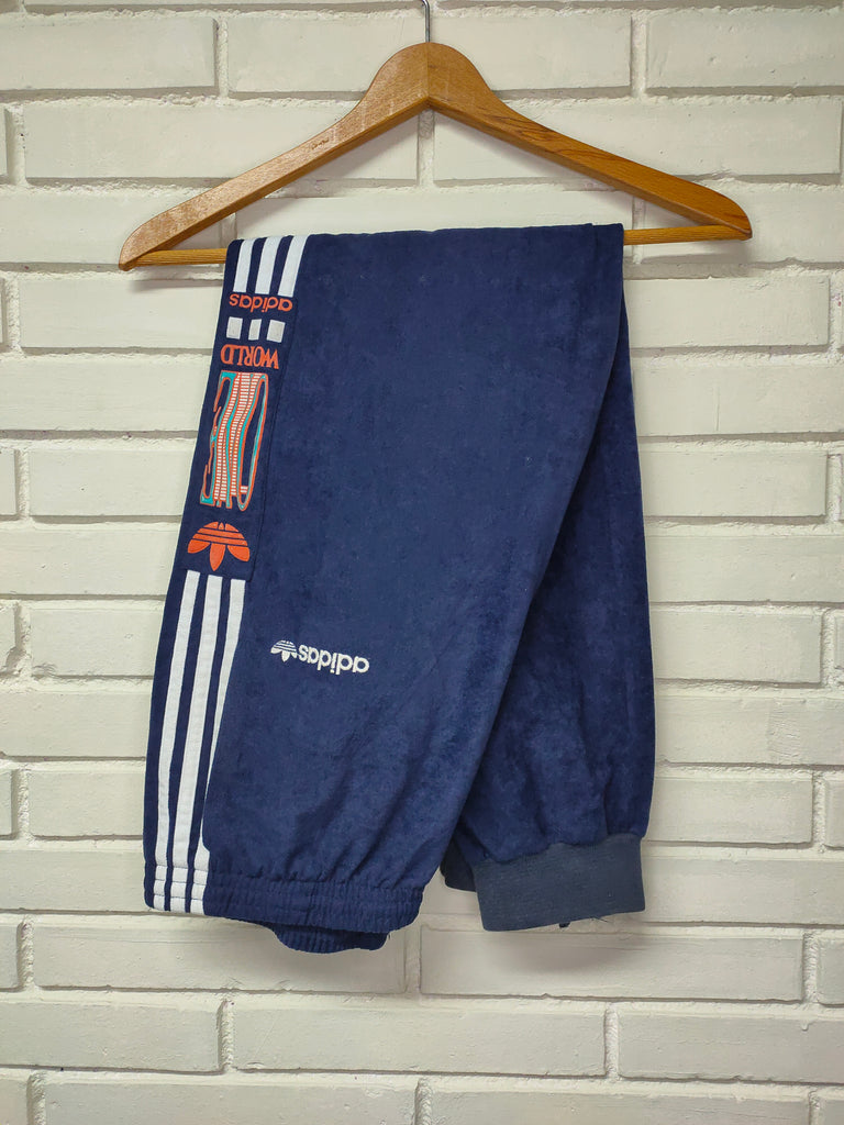 ampliar Rey Lear galería Pantalón Adidas One World - Azul Marino - Talla M/L – lote751vintage