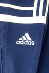 Pantalón Adidas Challenger Azul Marino - Bandas Blancas - Talla L