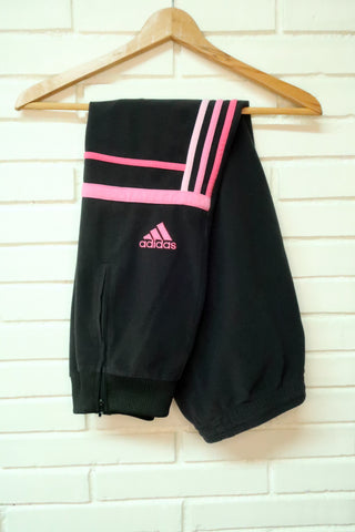 Pantalón Adidas Challenger Negro - Bandas tricolor rosas - Talla M
