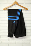 Pantalón Adidas Challenger Negro - Bandas tricolor Azules - Talla L/XL